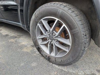 2020 Jeep Grand Cherokee Laredo E