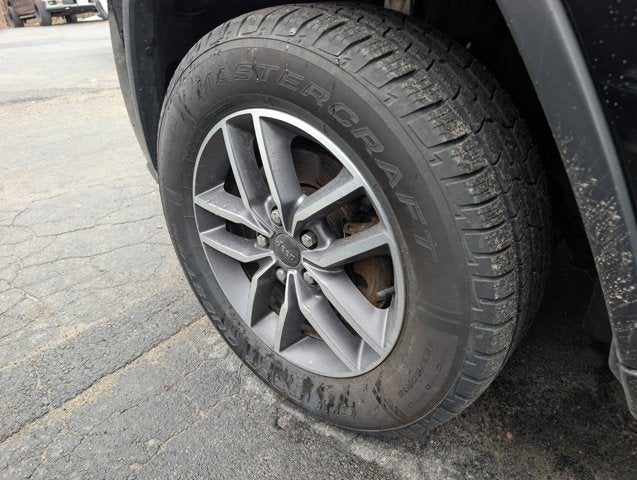 2020 Jeep Grand Cherokee Laredo E