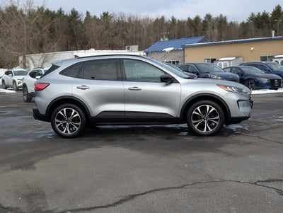 2022 Ford Escape SE Hybrid