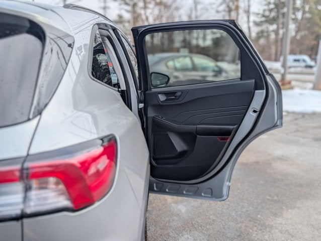 2022 Ford Escape SE Hybrid