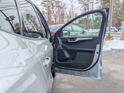 2022 Ford Escape SE Hybrid