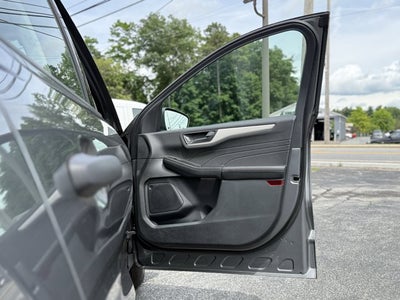 2022 Ford Escape S