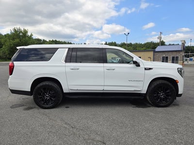 2022 GMC Yukon XL SLT