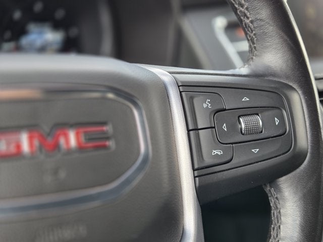 2022 GMC Yukon XL SLT