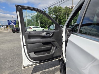 2022 GMC Yukon XL SLT