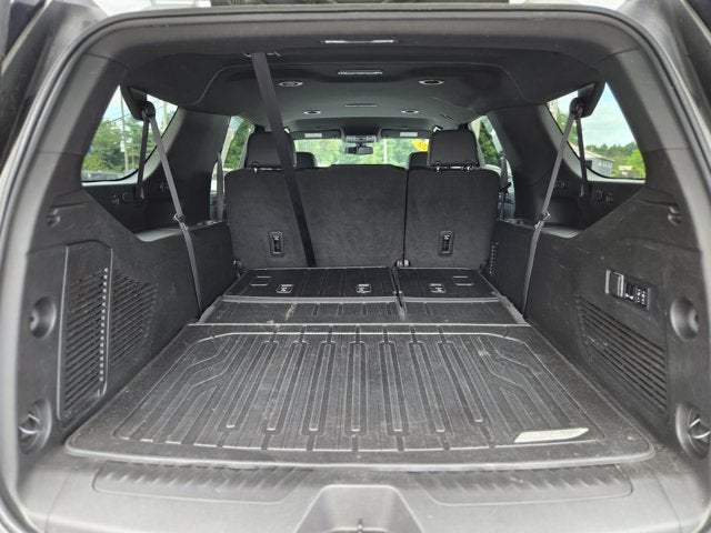 2022 GMC Yukon XL SLT