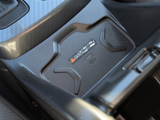 2022 GMC Canyon AT4 w/Leather