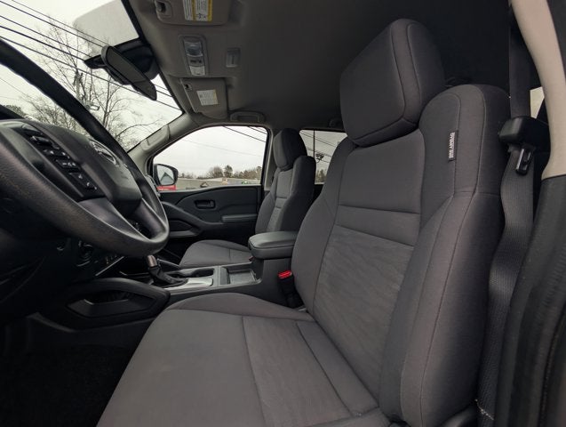 2023 Nissan Frontier S