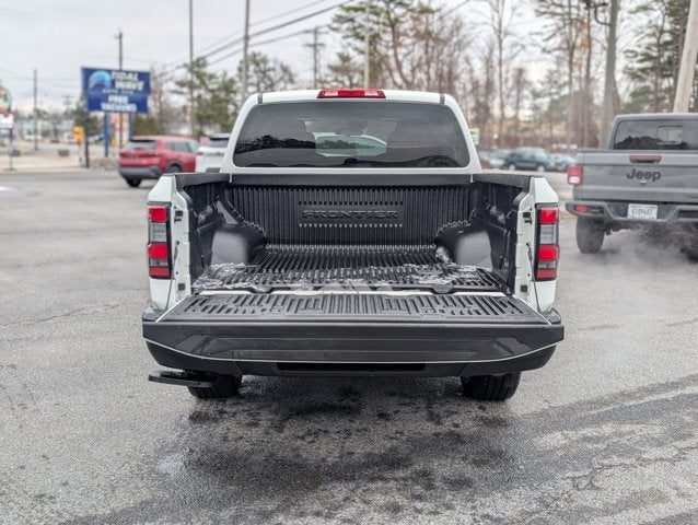 2023 Nissan Frontier S