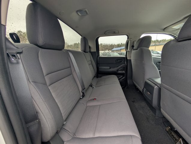 2023 Nissan Frontier S