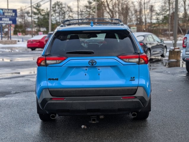 2021 Toyota RAV4 LE