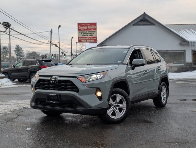 2020 Toyota RAV4 XLE
