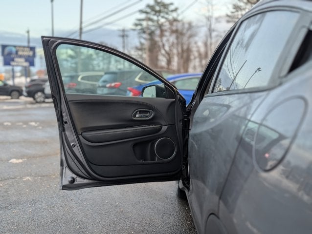 2018 Honda HR-V EX-L w/Navigation