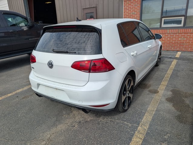 2017 Volkswagen Golf GTI S