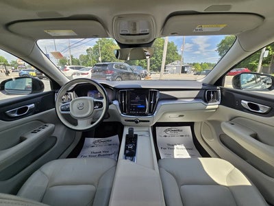 2024 Volvo S60 B5 Core Dark Theme