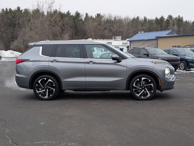 2022 Mitsubishi Outlander SEL