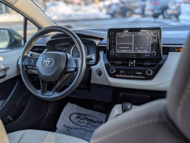2022 Toyota Corolla LE