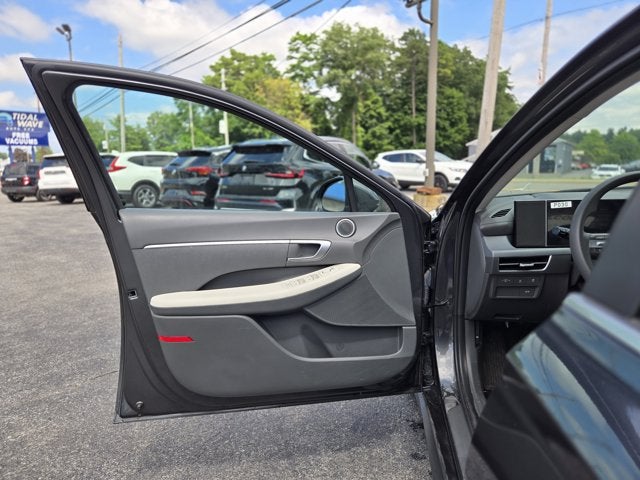 2025 Hyundai Sonata SE