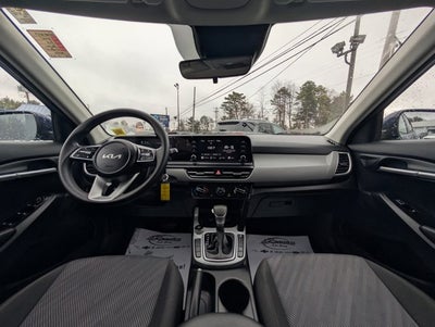 2025 Kia Seltos LX