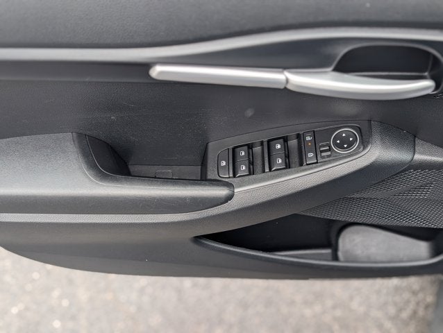 2025 Kia Seltos LX