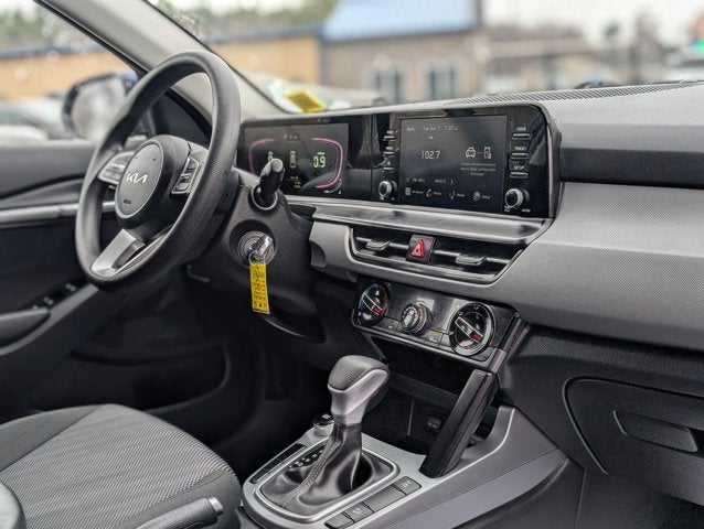2025 Kia Seltos LX
