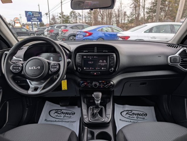 2023 Kia Soul LX
