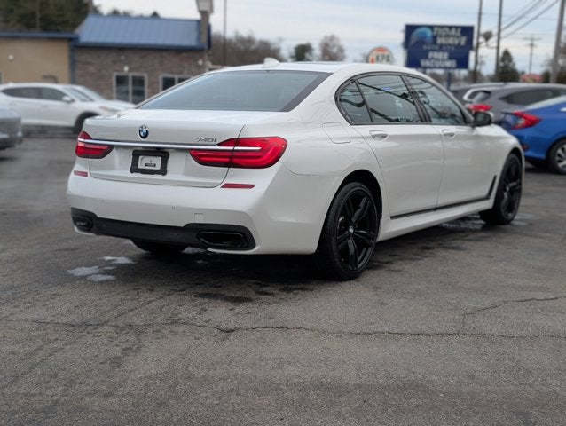 2019 BMW 7 Series 740i