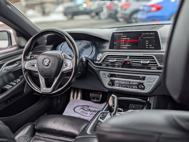 2019 BMW 7 Series 740i