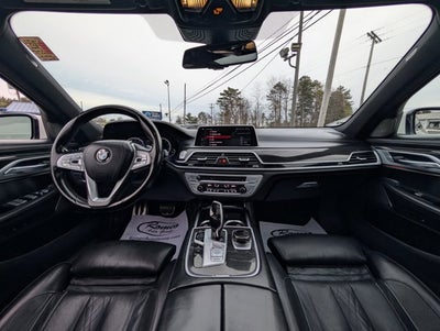 2019 BMW 7 Series 740i