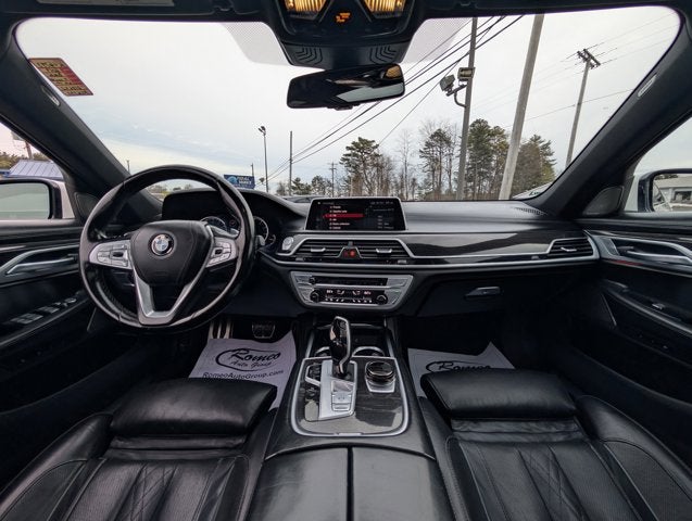 2019 BMW 7 Series 740i