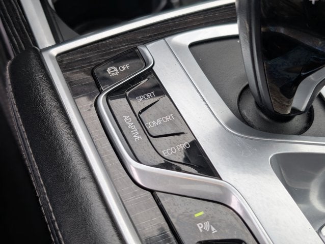 2019 BMW 7 Series 740i