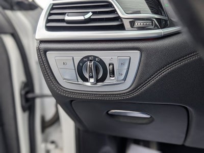 2019 BMW 7 Series 740i