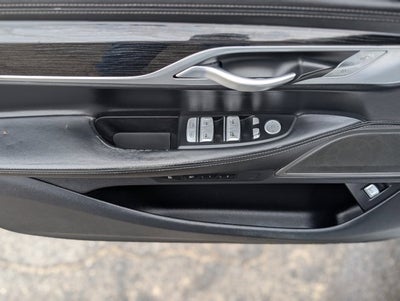 2019 BMW 7 Series 740i