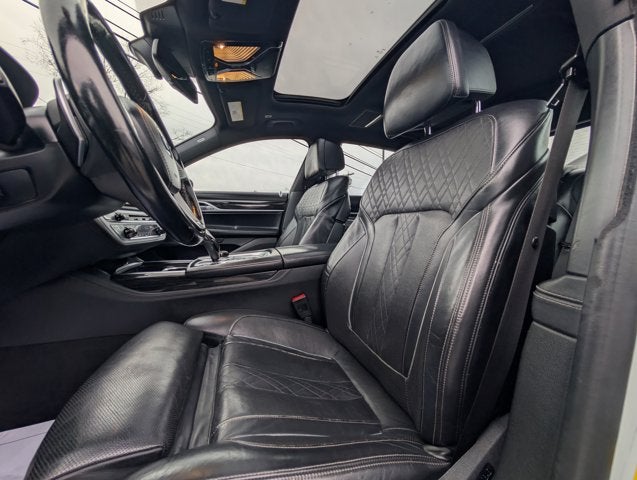 2019 BMW 7 Series 740i