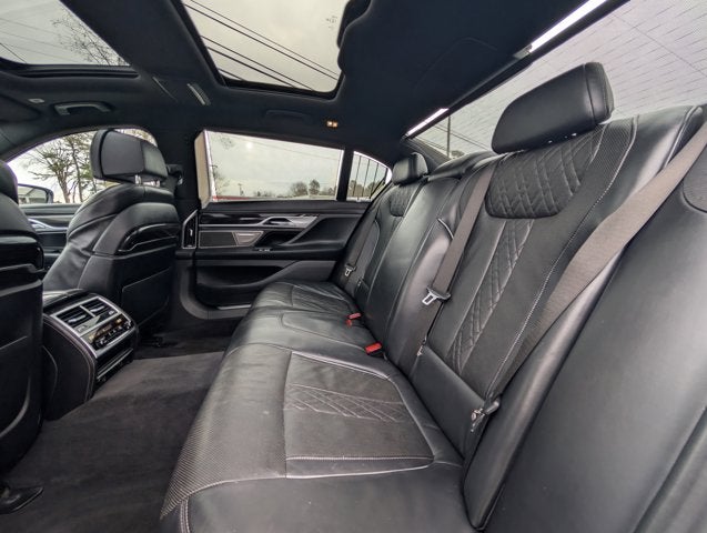 2019 BMW 7 Series 740i