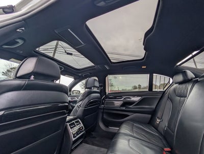 2019 BMW 7 Series 740i