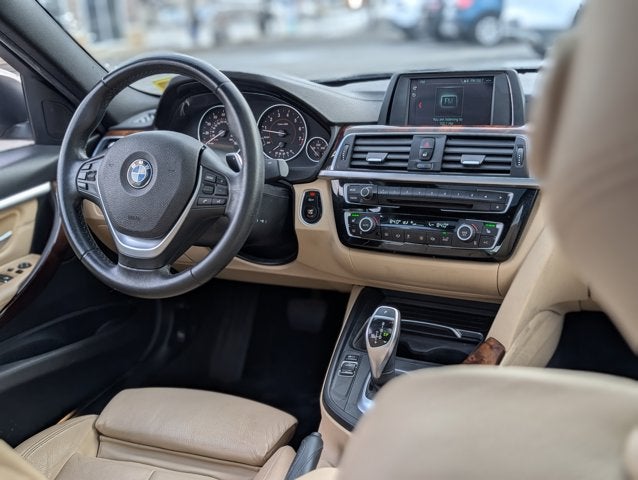 2018 BMW 3 Series 330i