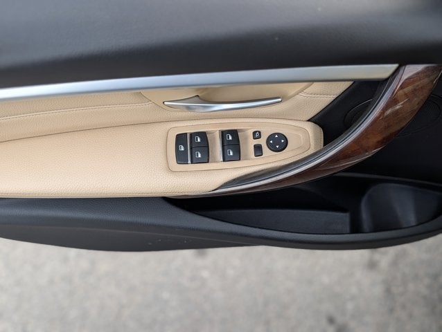 2018 BMW 3 Series 330i