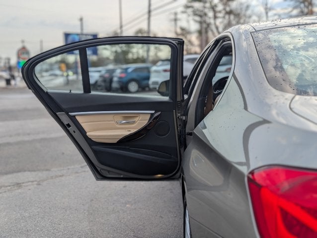 2018 BMW 3 Series 330i