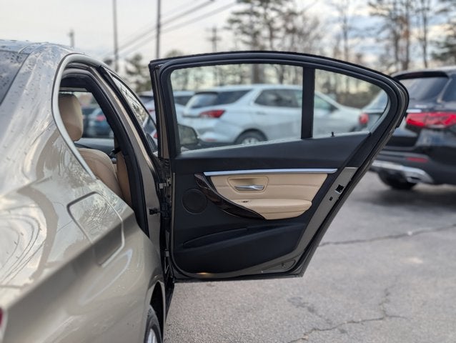 2018 BMW 3 Series 330i