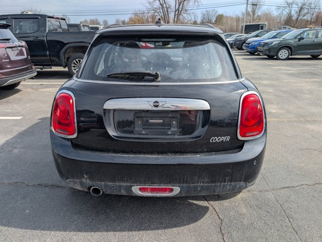 2018 MINI Hardtop 4 Door Base